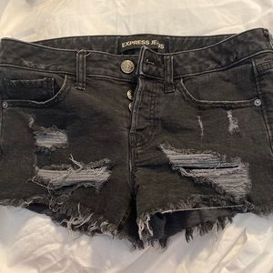 Express Shorts